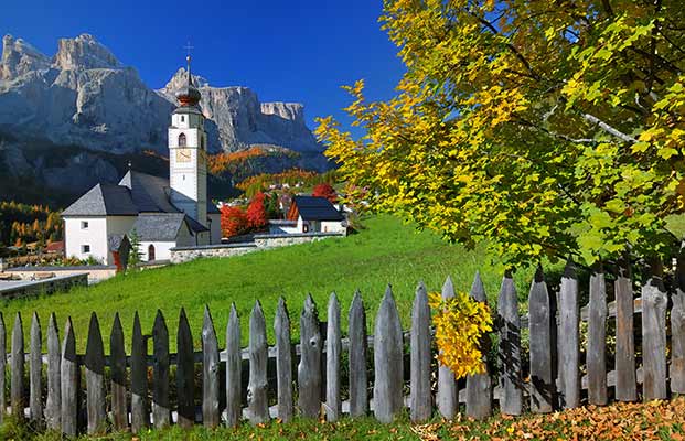 Kolfuschg mit ihrer Kirche