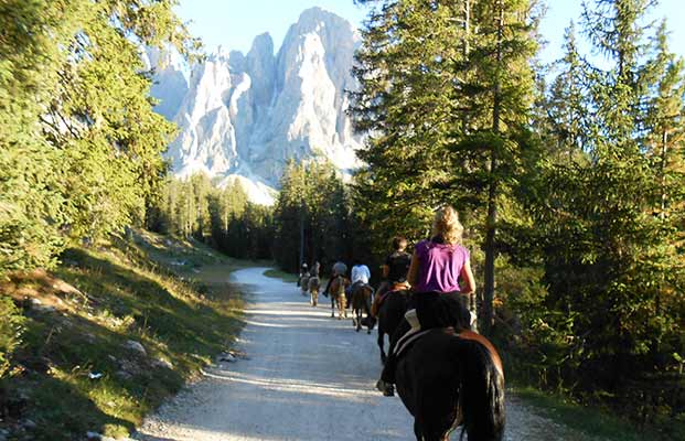 Equitazione a Santa Cristina