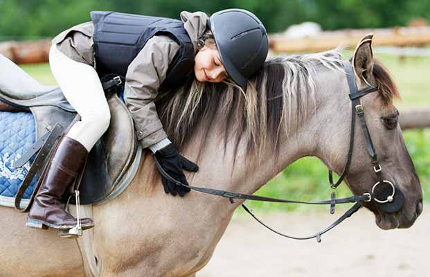 Ragazza a cavallo